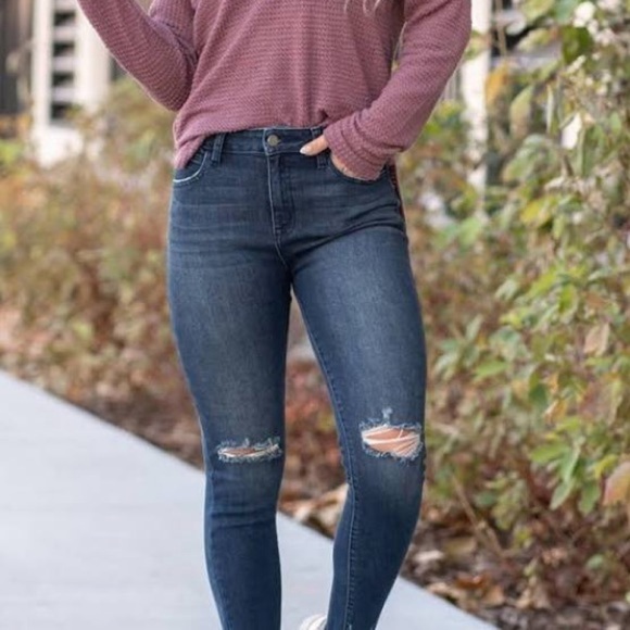 Just USA Super Skinny Distressed Jeans - Picture 1 of 9